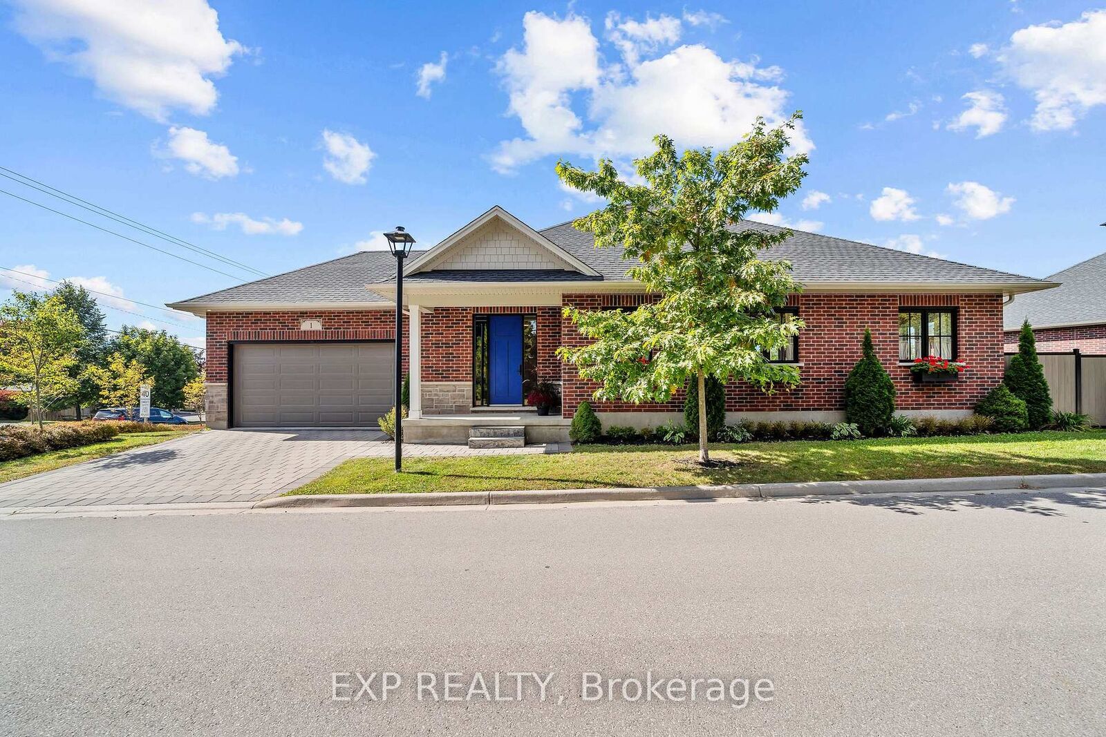 Photo de la propriété:  10038 Oxbrow Drive 1  ON N0L 1R0 