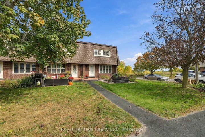 Property Photo:  162 Cromwell Street 13  ON K0L 1L0 