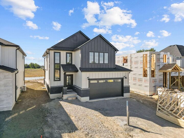 Property Photo:  132 Addison Avenue  ON N0M 2J0 
