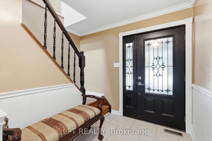 Photo de la propriété:  18 Louise Crescent  ON K0A 1W0 