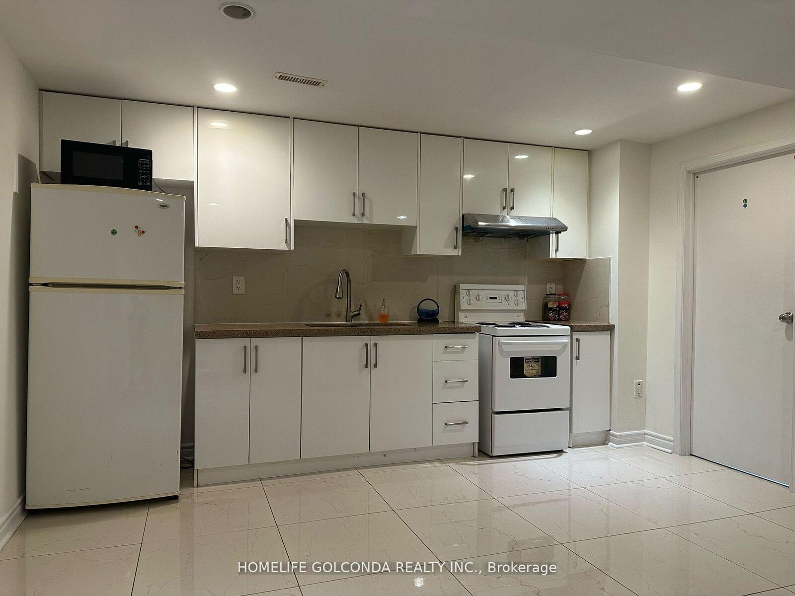 Property Photo:  37 Halder Crescent  ON L3R 7E9 