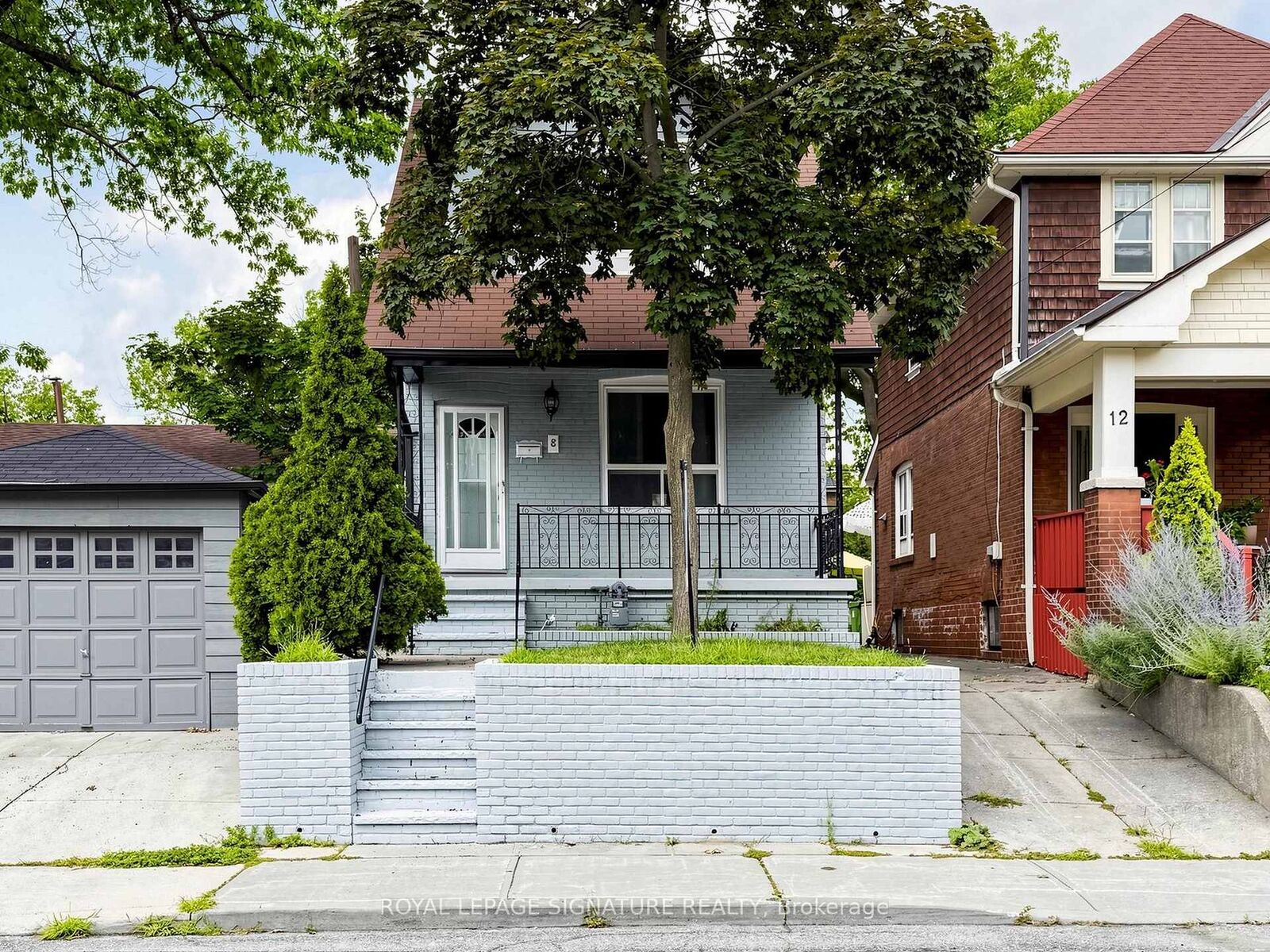 Property Photo:  8 Harris Avenue  ON M4C 1P4 