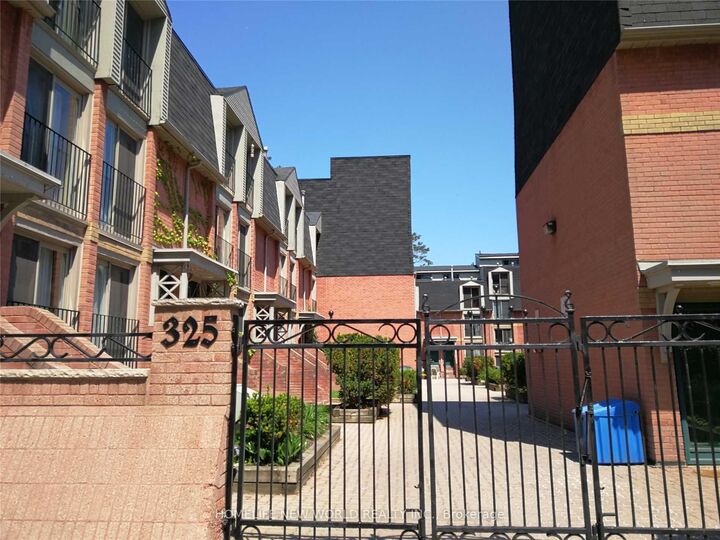 Property Photo:  325 Jarvis Street 33  ON M5B 2C2 