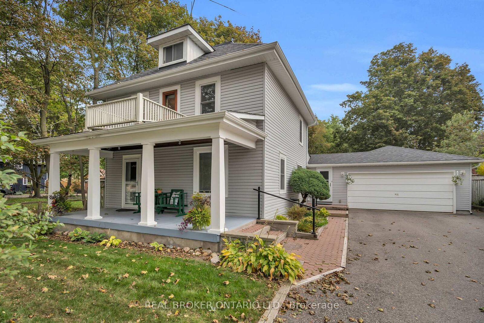 Photo de la propriété:  4149 Front Street  ON L0C 1A0 