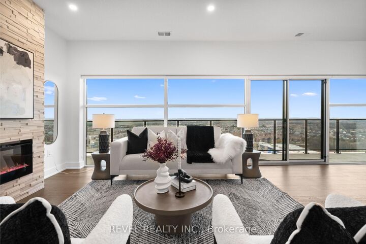 Property Photo:  1880 Gordon Street 1304  ON N1L 0P5 