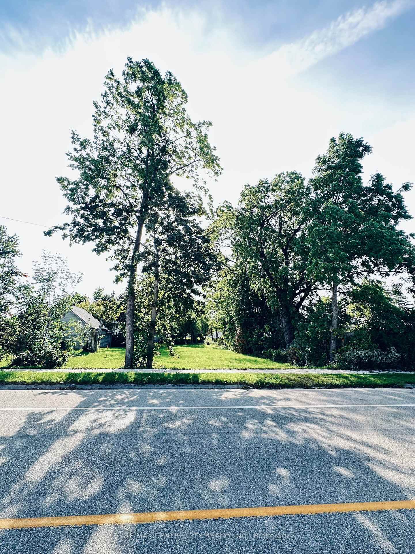 Property Photo:  191 Appin Road  ON N0L 1M0 