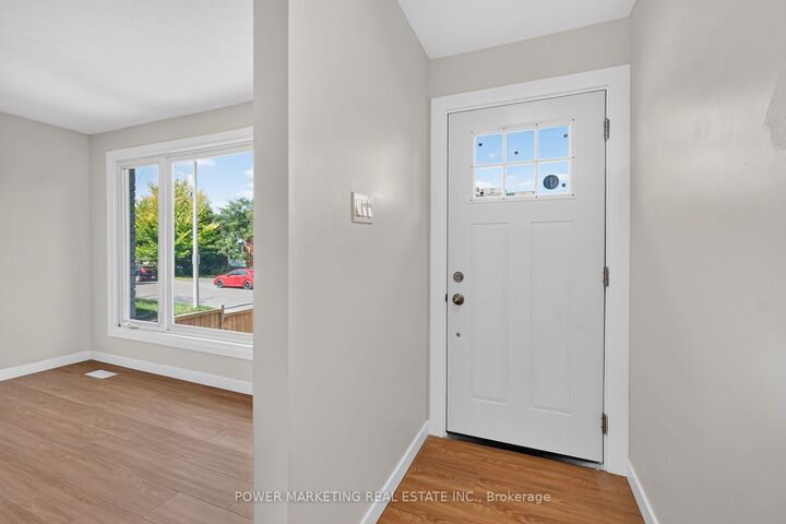 Property Photo:  2654 Conn Street  ON K2B 7C5 