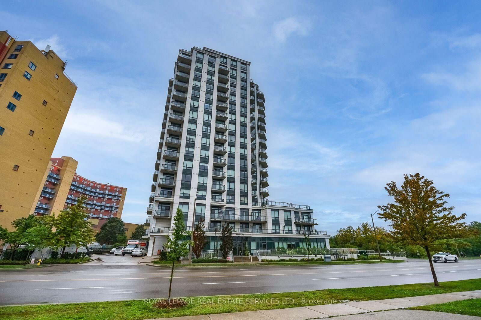 Property Photo:  840 Queens Plate Drive 601  ON M9W 0E7 