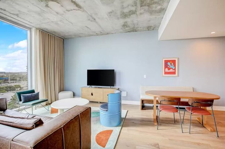 Property Photo: 48 East Avenue 1104 TX 78701
