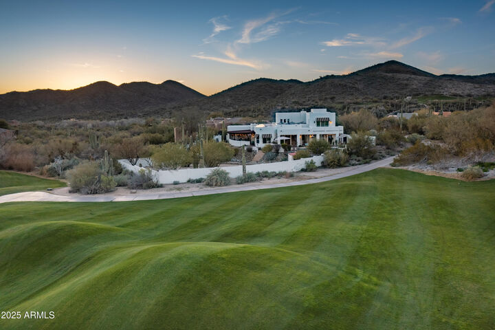 Property Photo: 5578 E Fairway Trail AZ 85331