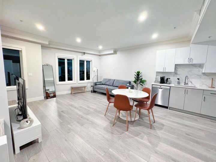 Property Photo:  7555 Oak Street  BC V6P 4A4 