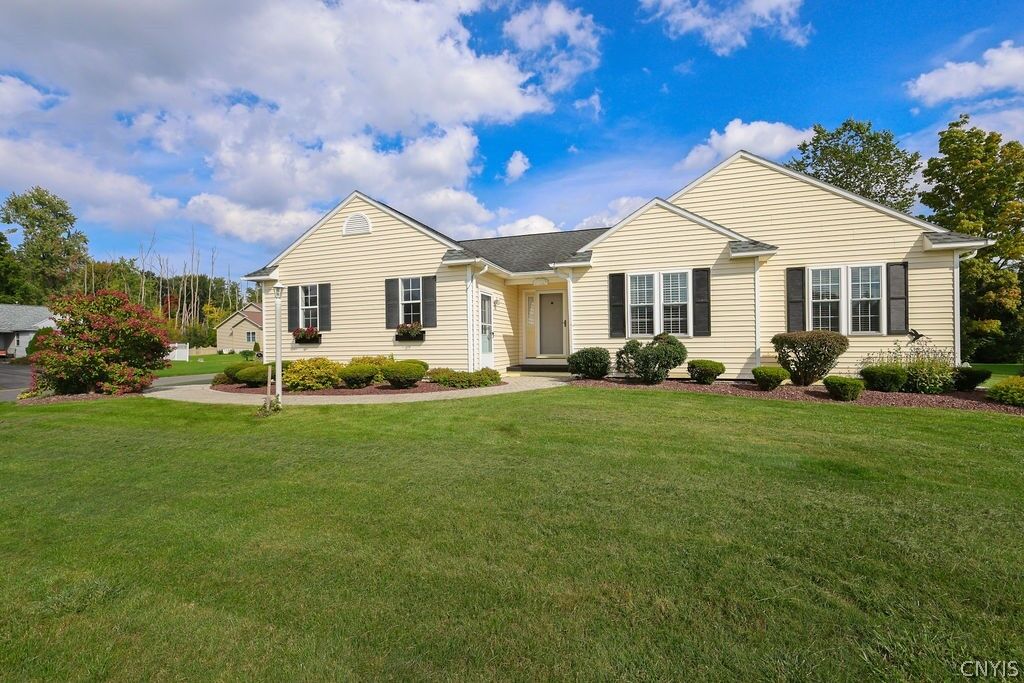 Property Photo:  7944 Rose Court Drive  NY 13039 