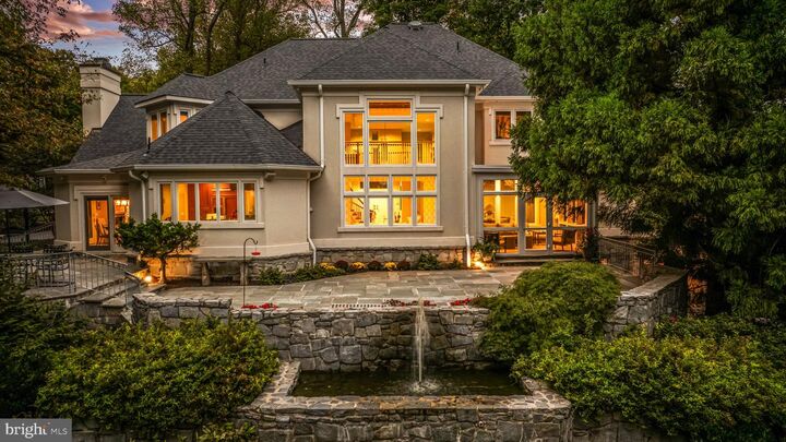 Property Photo:  11 Huntersworth Court  MD 21117 