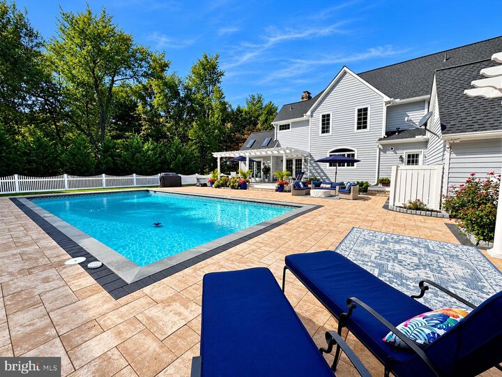 Property Photo: 228 Prospect Bay Drive W MD 21638