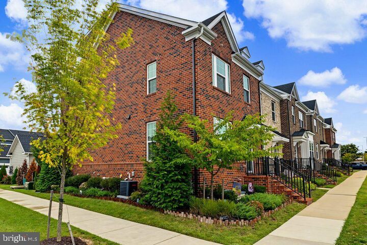 Property Photo:  401 Holloway Street  MD 21220 