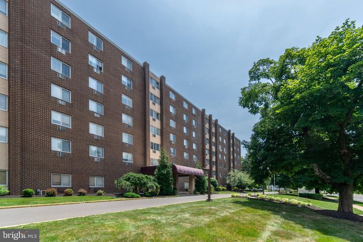 Property Photo: 860 Lower Ferry 3 B NJ 08628