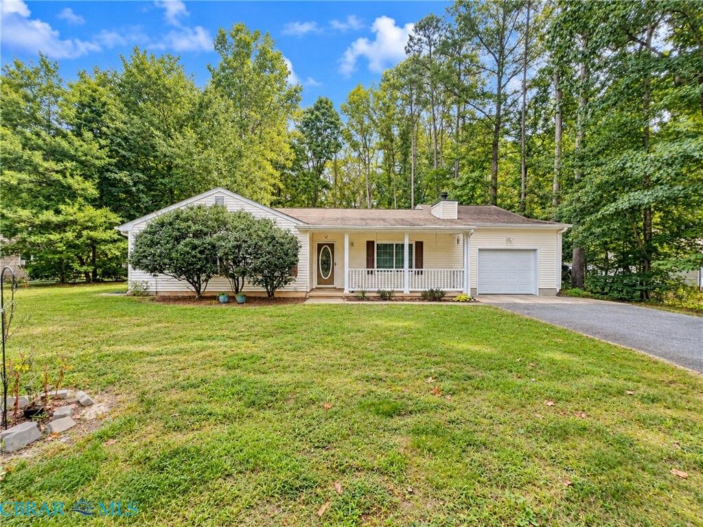 Property Photo:  4431 Mallard Drive  VA 23061 