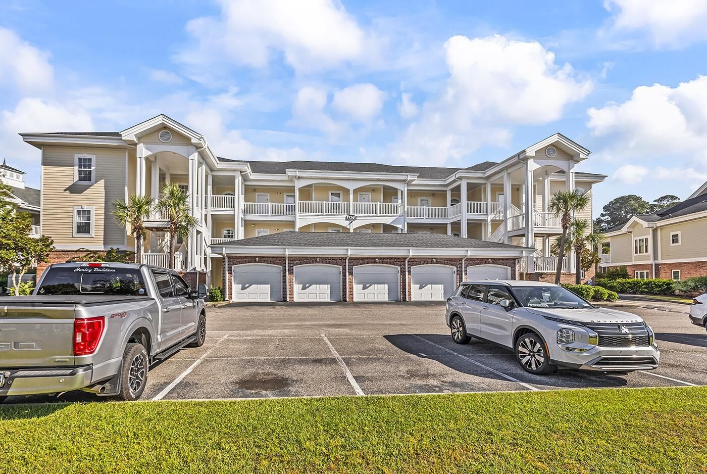 Property Photo: 4872 Dahlia Ct. 101 SC 29577