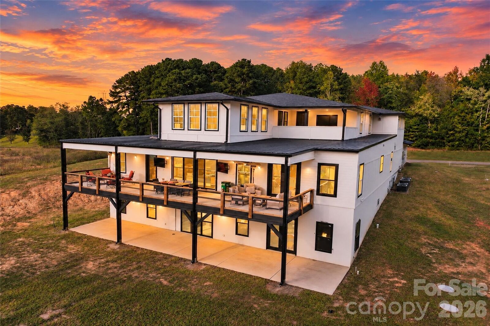 Property Photo: 4987 Wildlife Lane NC 28673