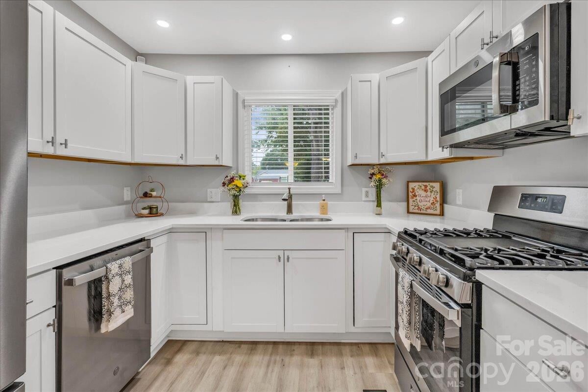 Property Photo:  1005 Noles Drive  NC 28120 