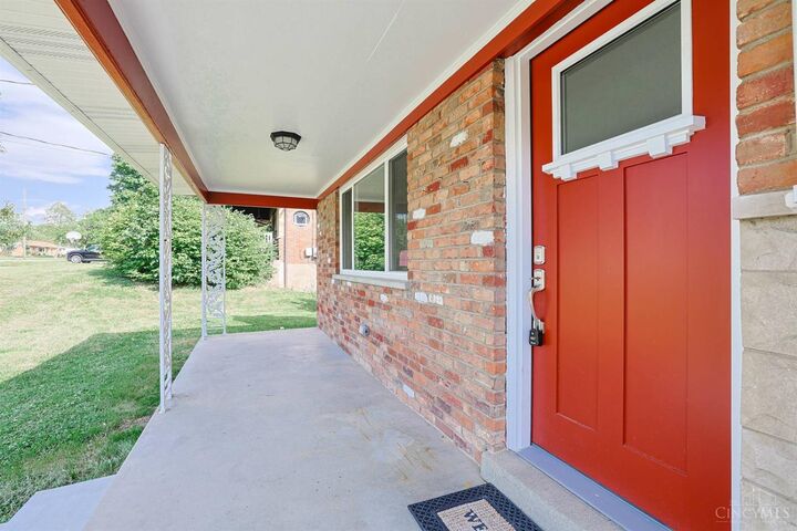 Property Photo:  2079 Arrowood Place  OH 45231 