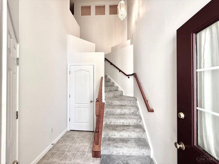Property Photo:  1270 Villa Parke  OH 45102 