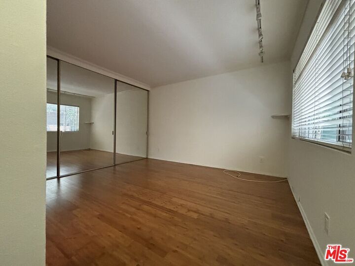Property Photo:  1807 Taft Ave, Unit 2-3  CA 90028 