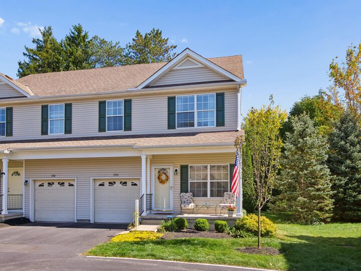 Property Photo:  1246 Hall Lane  OH 43230 