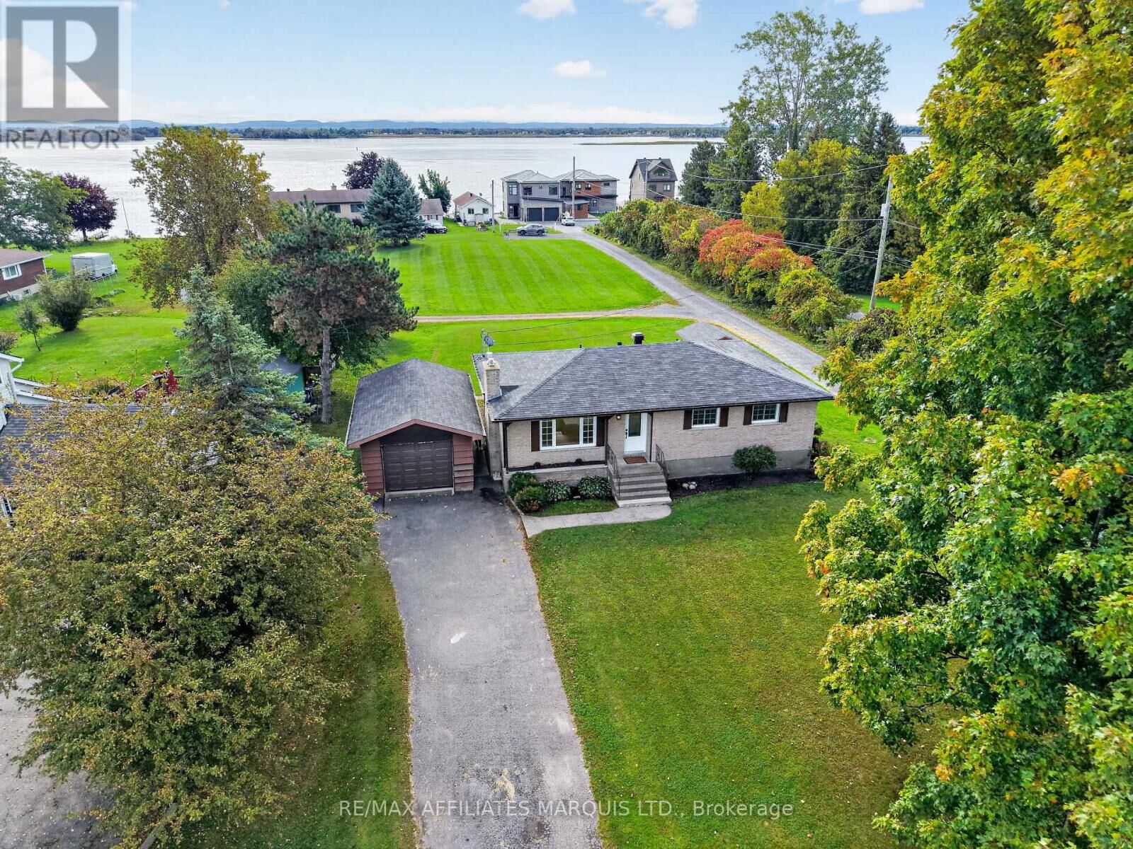 Property Photo: 18696 County Road 2 Road ON K6H 5R5