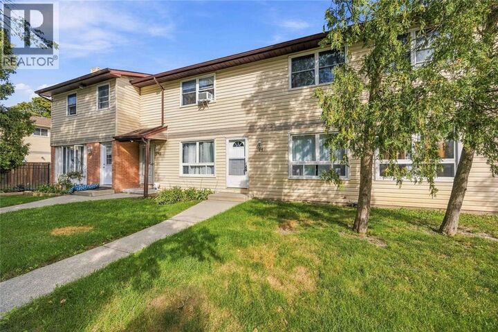 Property Photo:  200 St.clair Boulevard 44  ON N0N 1G0 