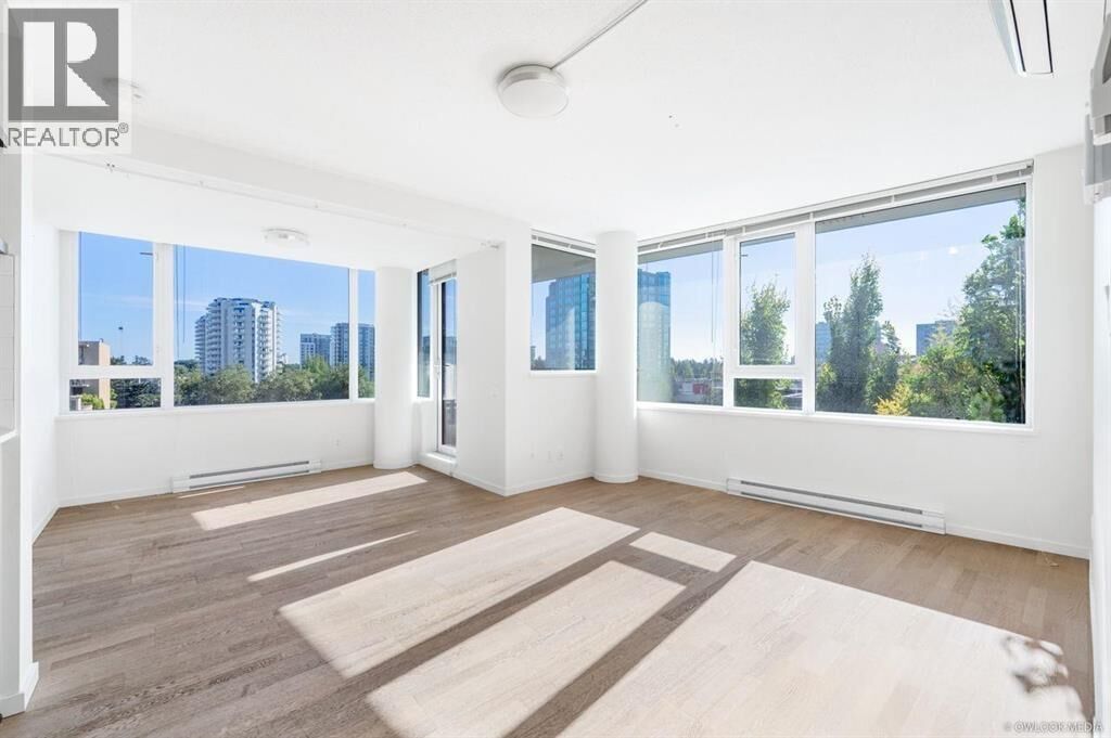 Property Photo: 7733 Firbridge Way 808 BC V6Y 2A9