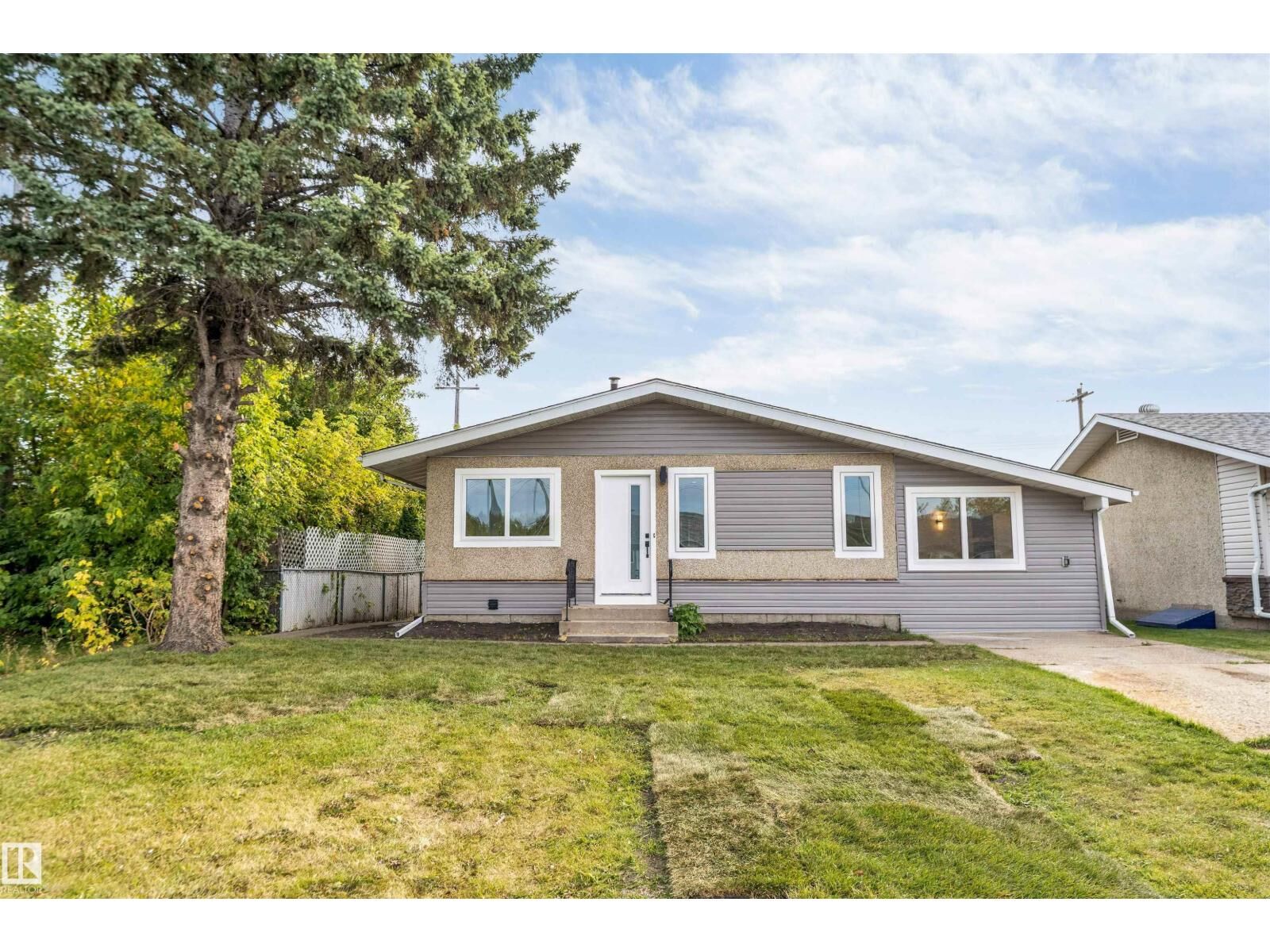 Property Photo: 12811 135 St NW AB