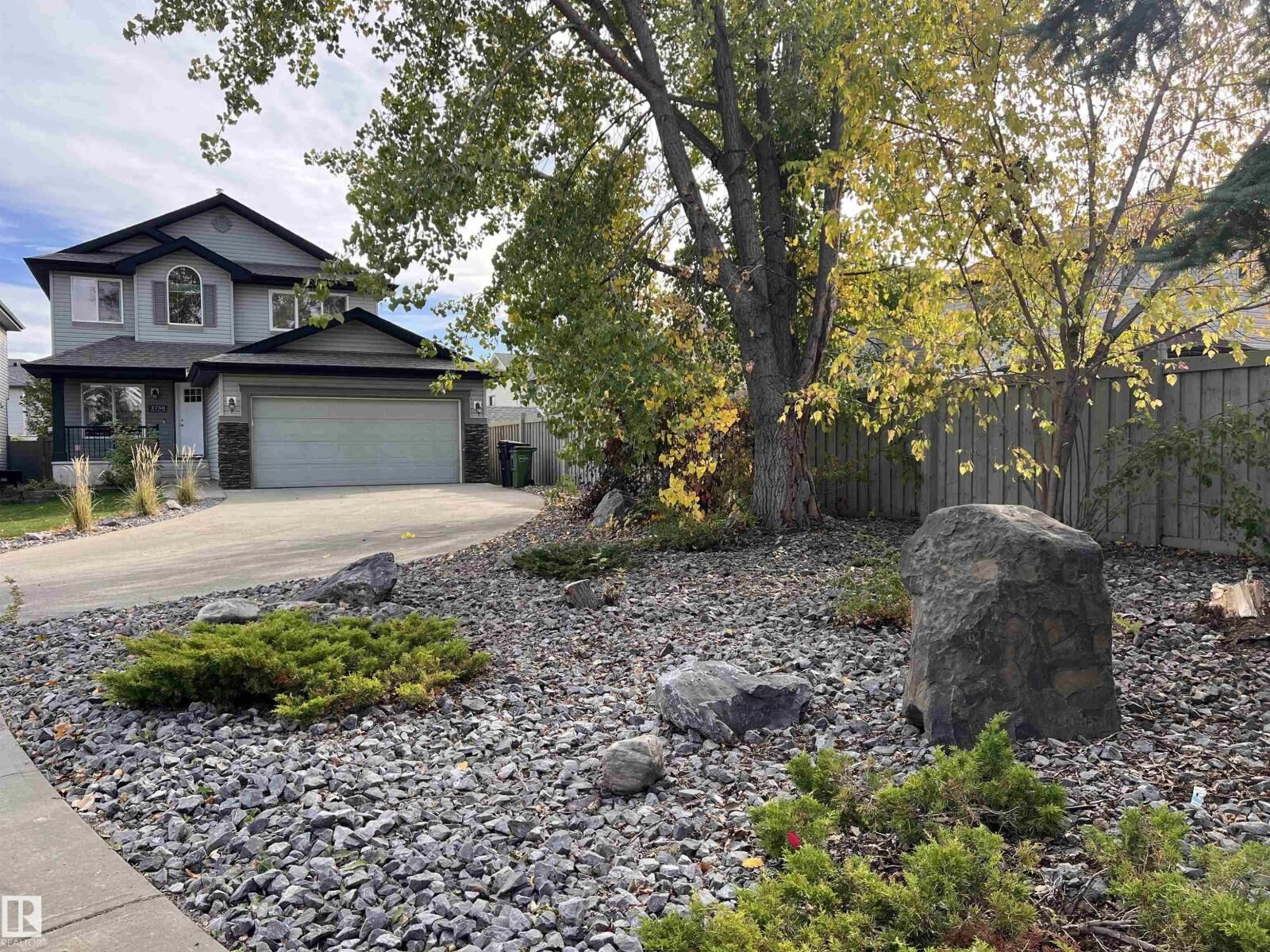 Property Photo:  2750 Miles Pl SW SW  AB T6W 0B3 