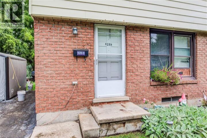 Property Photo:  428 Dunvegan Drive  ON N2K 2C7 