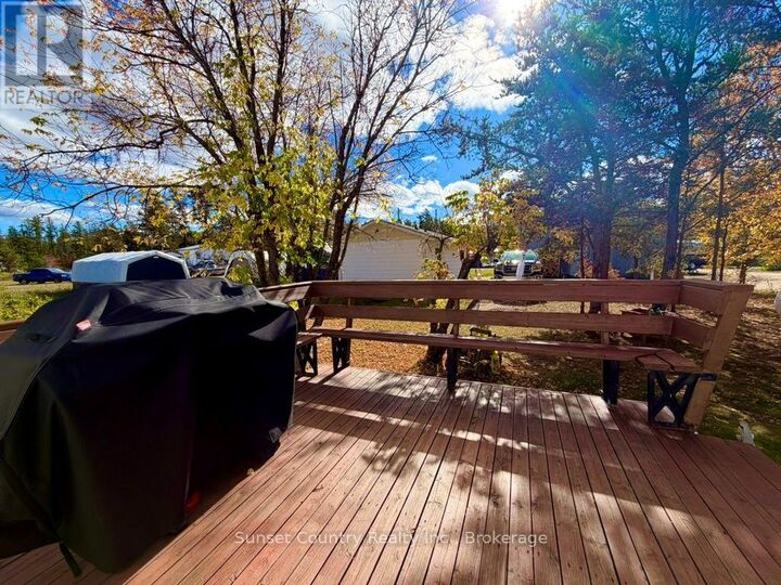 Property Photo:  143 Marion Road 7  ON P8N 3G2 