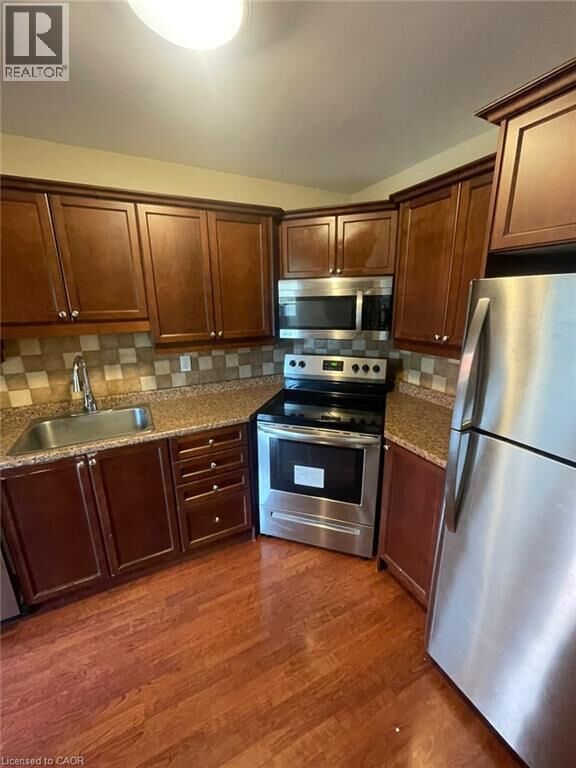 Property Photo: 18 Holborn Court 212 ON N2A 4A1