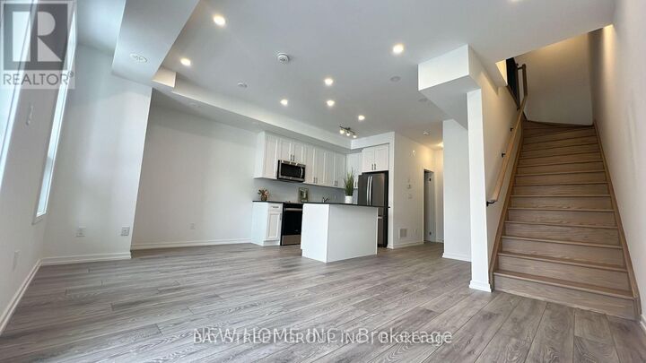 Property Photo: Unit 20-24 Lytham Green Circle ON L3Y 0H5