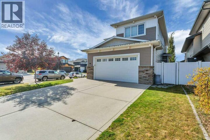 Property Photo: 66 Morris Court AB T4M 0B7
