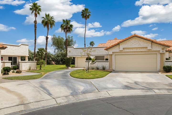 Property Photo:  157 Falls Court  CA 92211 