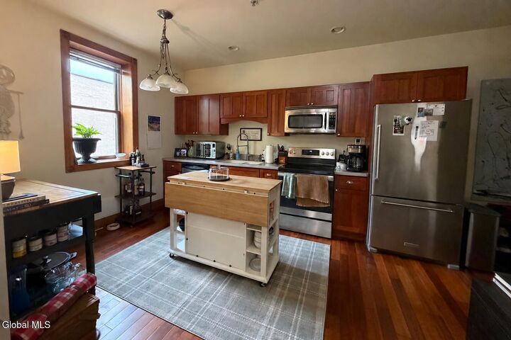 Property Photo:  432 Broadway 25  NY 12866 
