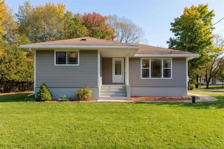 Property Photo:  222 Gondola Point Road  NB E2E 2A3 