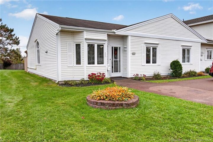 Property Photo:  268 Acadie Avenue 137  NB E1A 6T2 