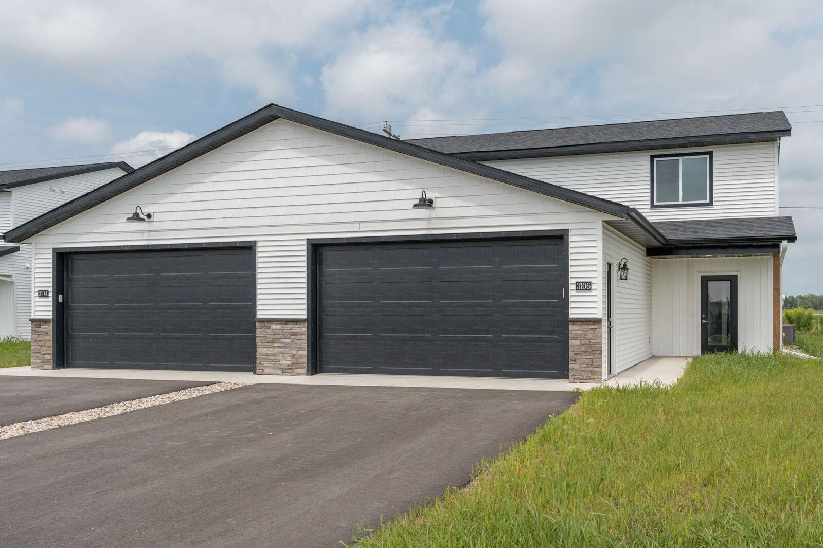 Property Photo: 3121 Scotch Lane MN 56001
