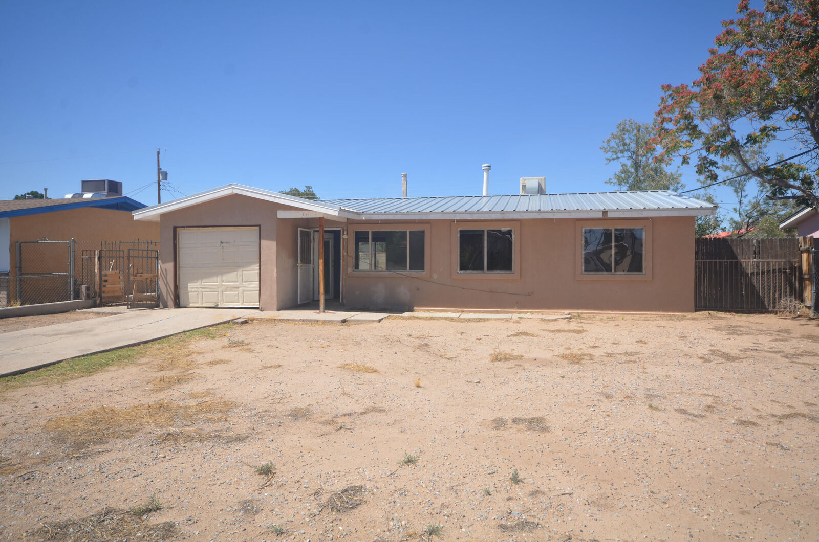 Property Photo:  5941 Eucariz Avenue SW  NM 87121 