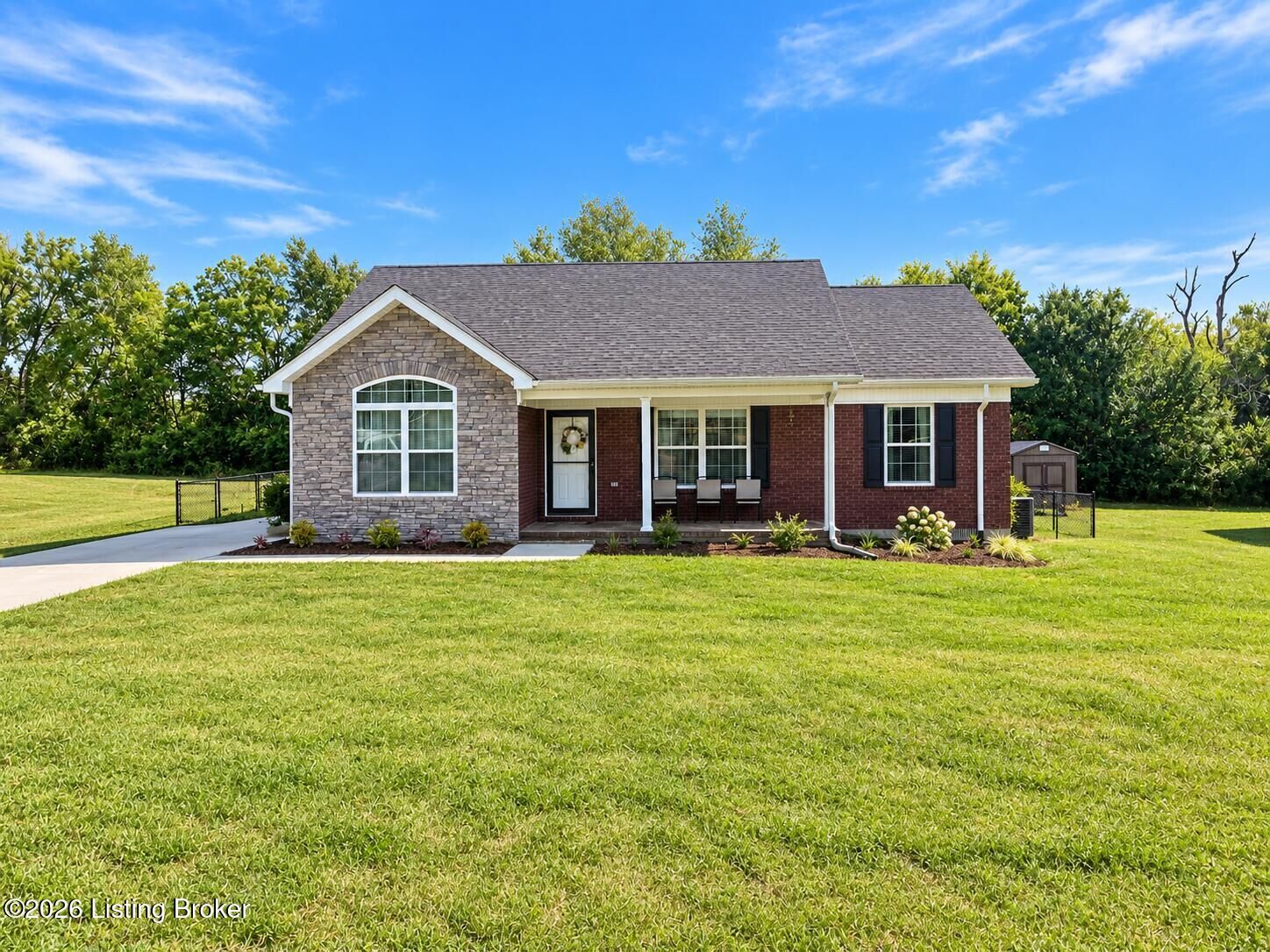 Property Photo:  123 Iroquois Trail  KY 40008 