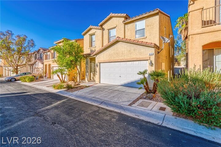 Property Photo:  916 Shining Rose Place  NV 89052 