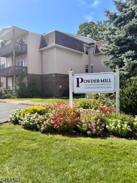 Property Photo:  132 Cannella Way  NJ 07457 