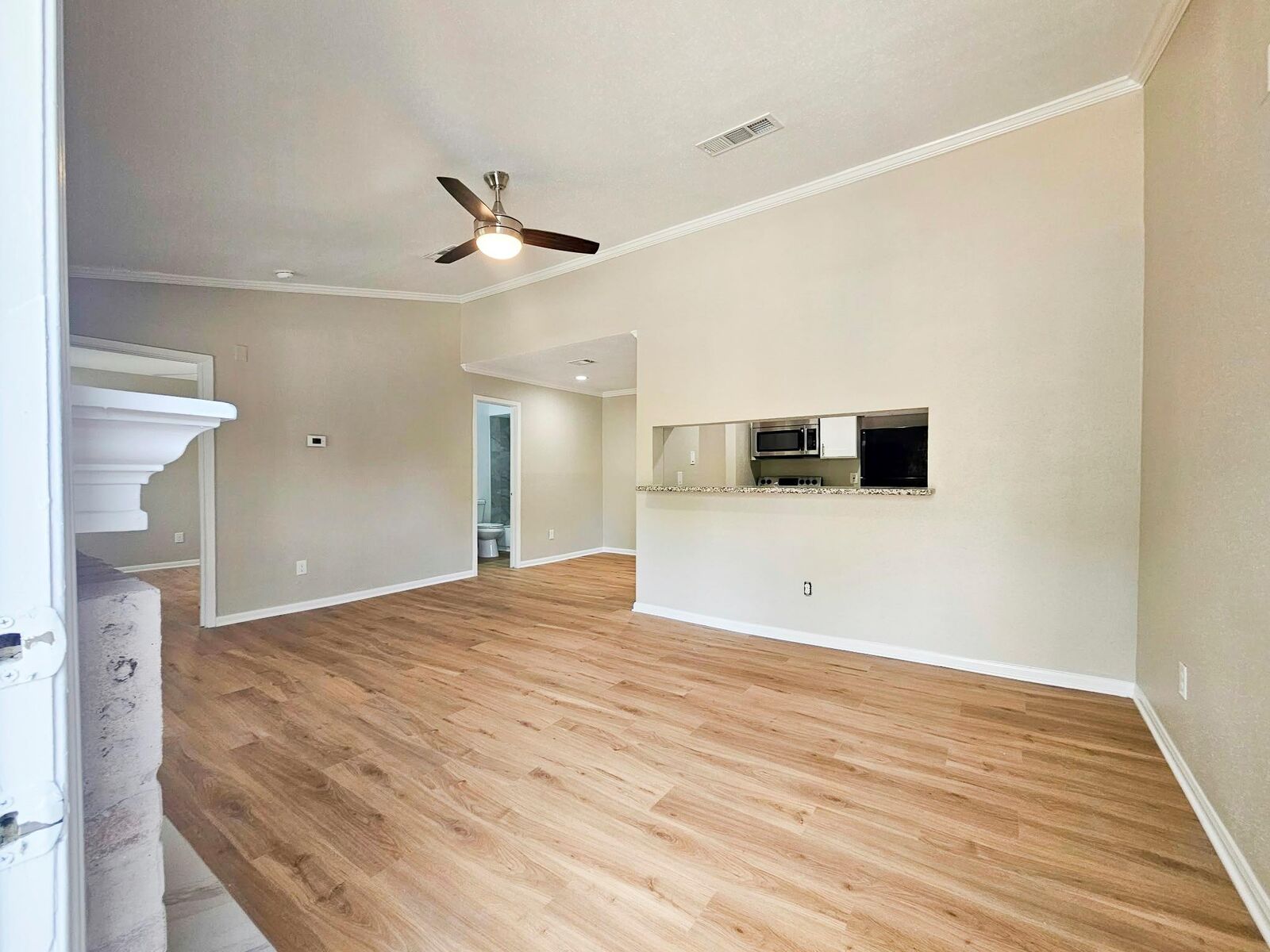 Property Photo:  736 Memorial Mews Street 4  TX 77079 
