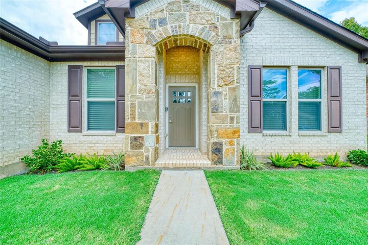 Property Photo: 12092 La Salle River Road TX 77304