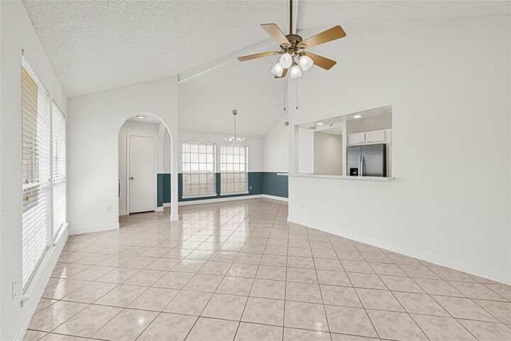 Property Photo:  9208 Carousel Lane  TX 77080 